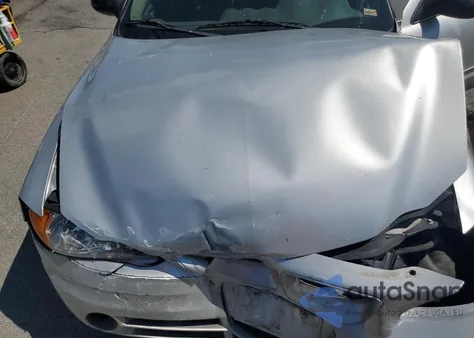 2004 Pontiac Grand Am Se z USA, uszkodzony, nr VIN 1G2NE52F14C101191